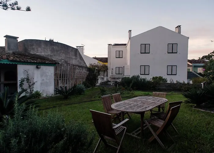 펜션 Quinta Da Ponta Delgada